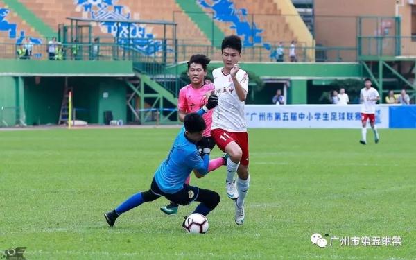 足球小将冠军杯app_小将足球小将_中国足球小将冠军杯图片