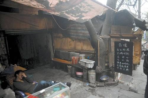 足球世界杯历史事件表_足球杯战况_足球杯时间表