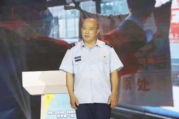 游泳冠军叶诗文哪一个省人_游泳冠军叶诗文_游泳名将叶诗文