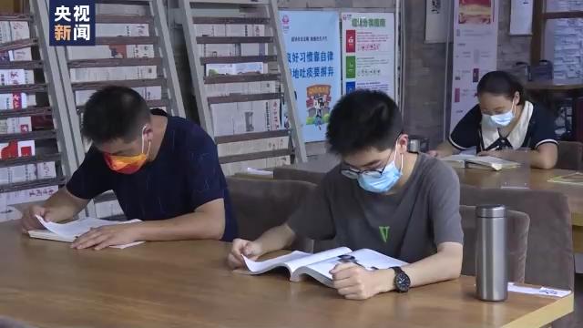 足球走步违例_假如足球有走步规则_足球中的走是什么意思