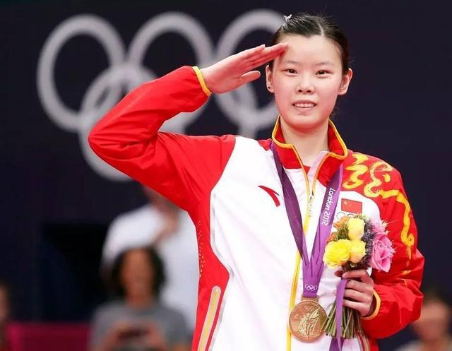 杨阳羽毛球运动员_羽毛球运动员杨阳现状_羽毛球选手杨阳