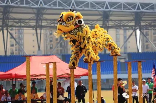 高中运动会有啥项目_高中运动会时间安排_钦州高中运动会